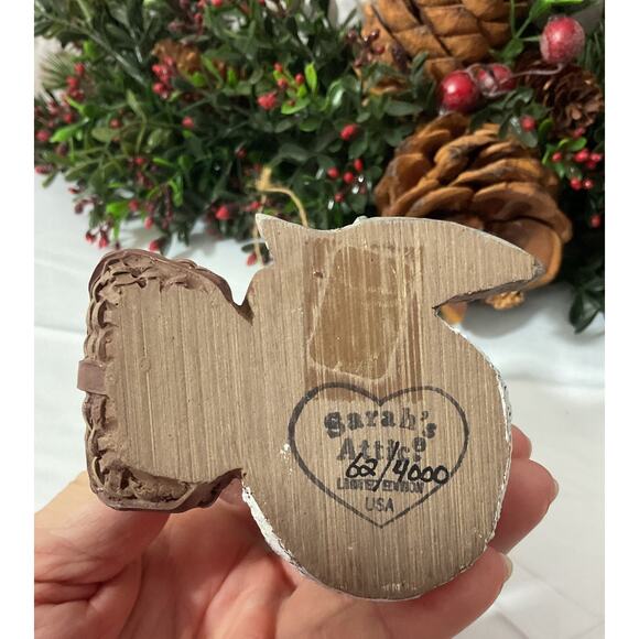 Vtg Sarah's Attic Snowman Figurine Limited Edition #62 of 4000 Fishing - Picture 2 of 6